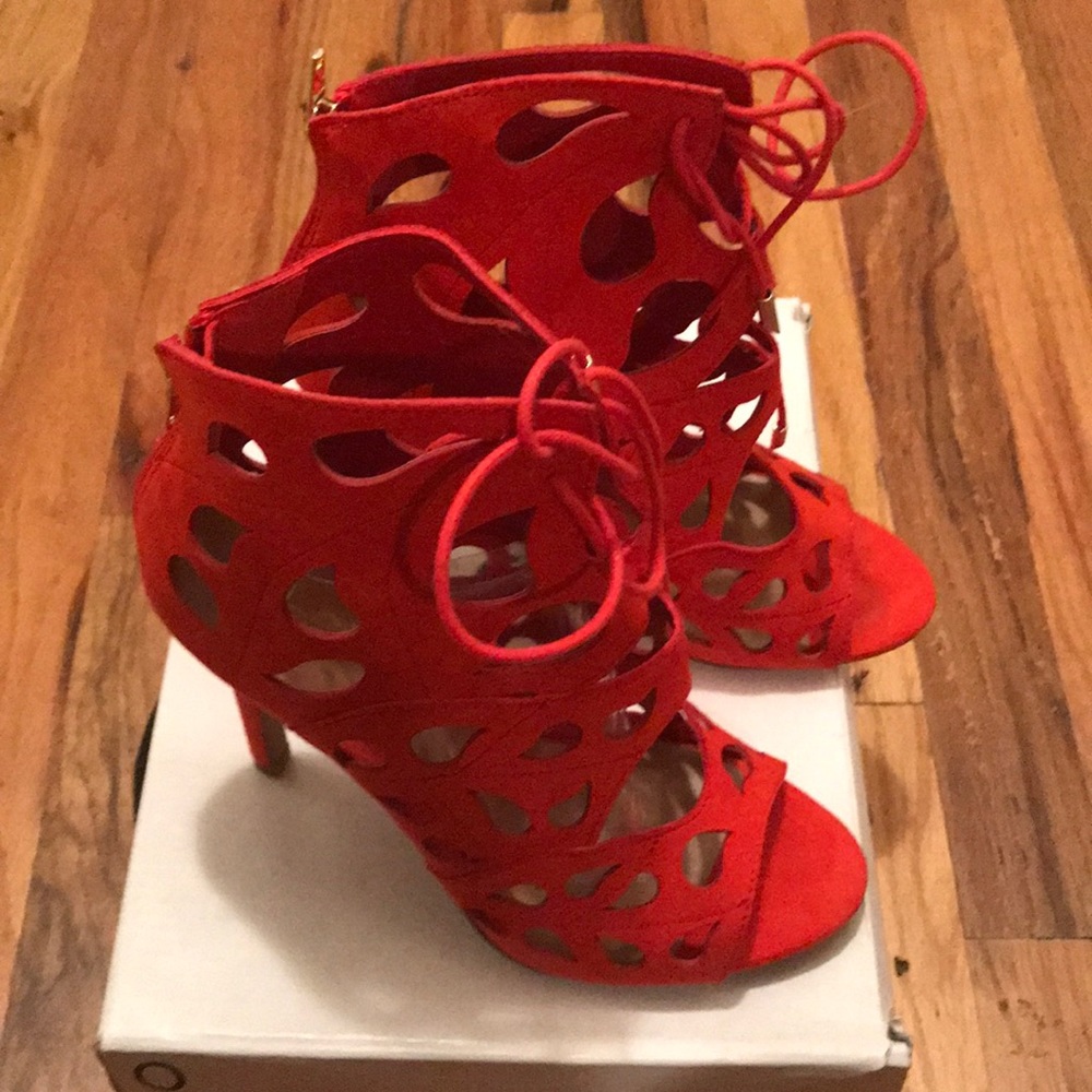 ALdo Heels
